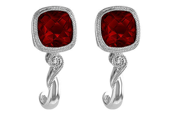 B183-89441: EARRINGS 2.36 GARNET 2.40 TGW