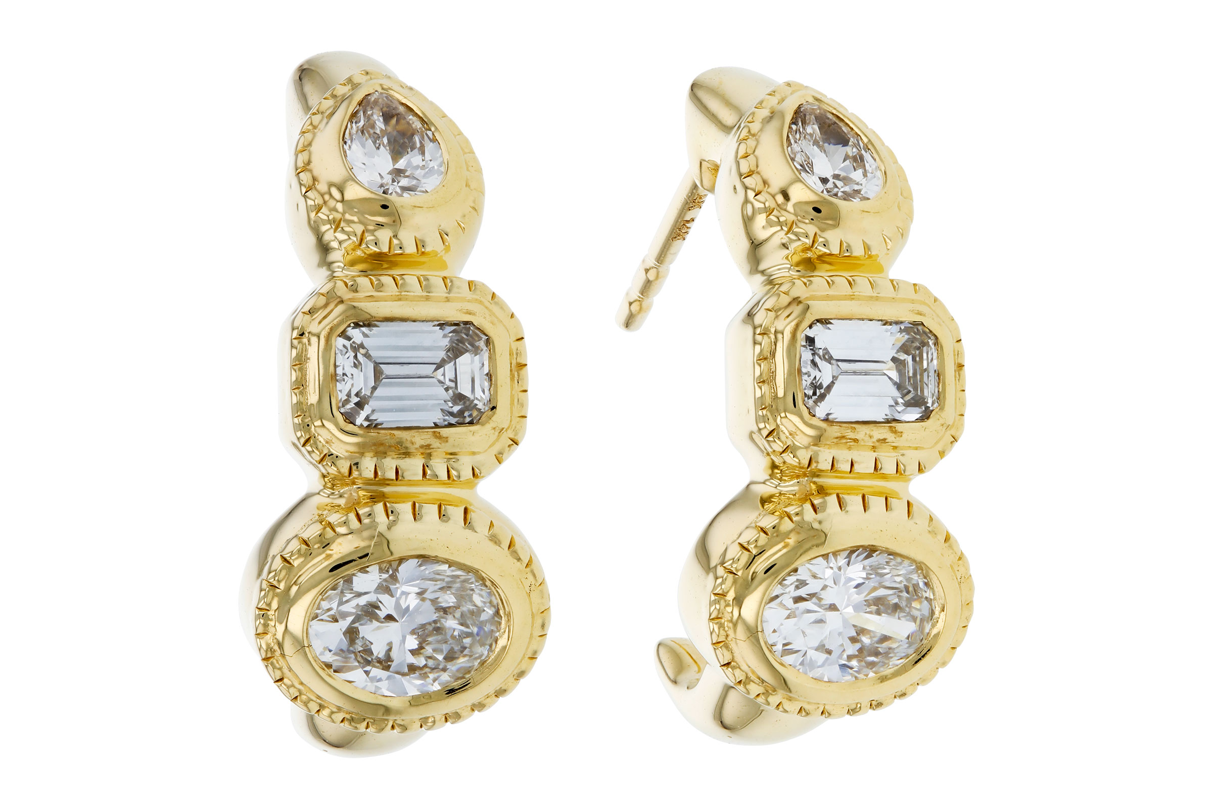 B275-65814: EARRINGS .68 TW FANCY CUT DIAMONDS