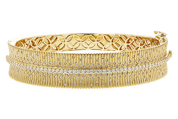 F184-73059: BANGLE BRACELET 1.94 TW (63X54MM)