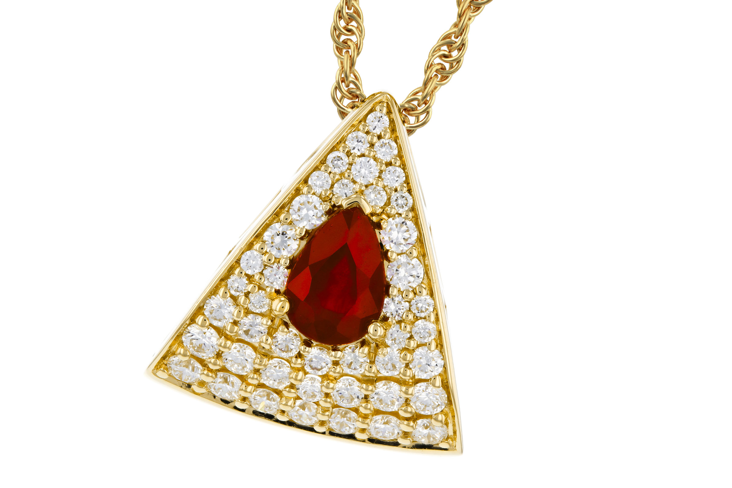 G275-65804: NECKLACE .46 RUBY .80 TGW (6x4MM RU)