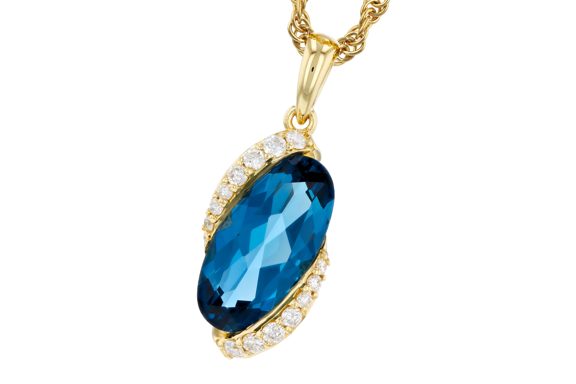 G275-66668: NECK 2.25 LONDON BLUE TOPAZ 2.37 TGW (12x6MM LBT)