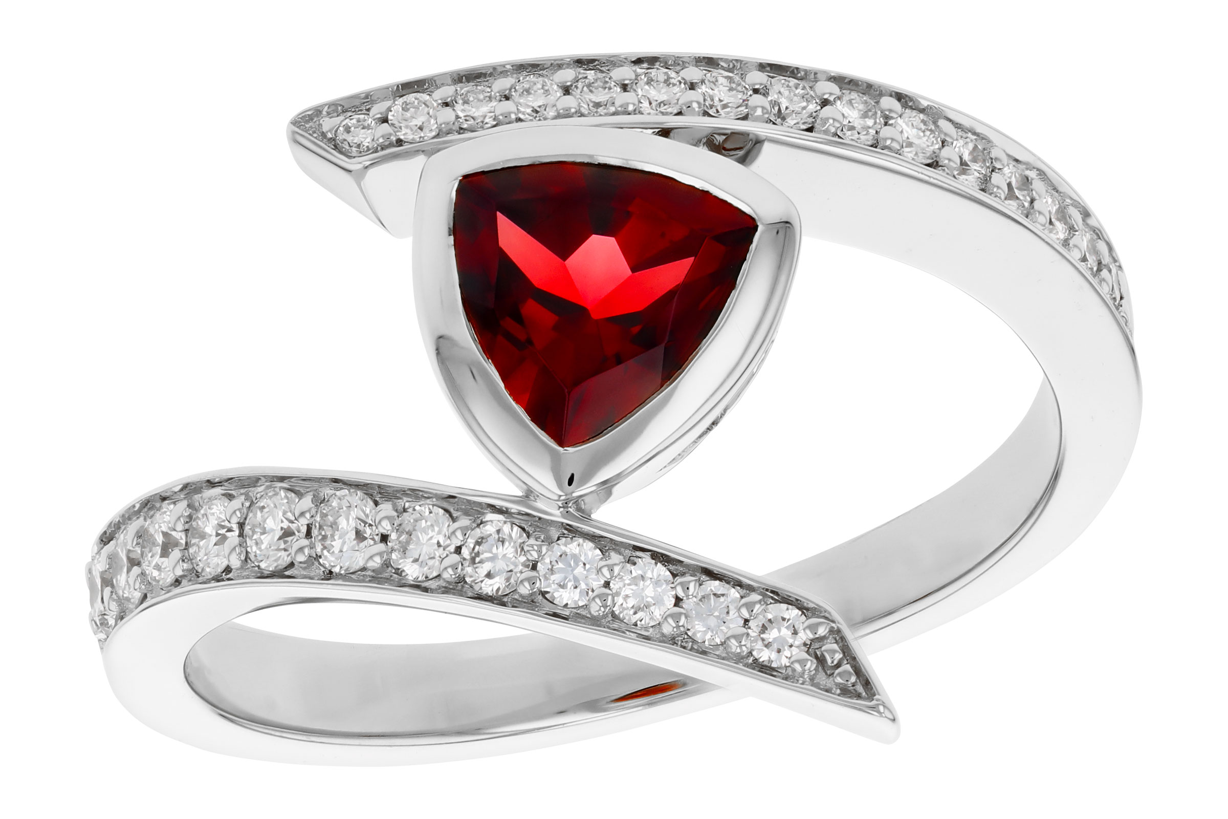 L275-66686: LDS RG .84 GARNET 1.08 TGW (6MM GAR)