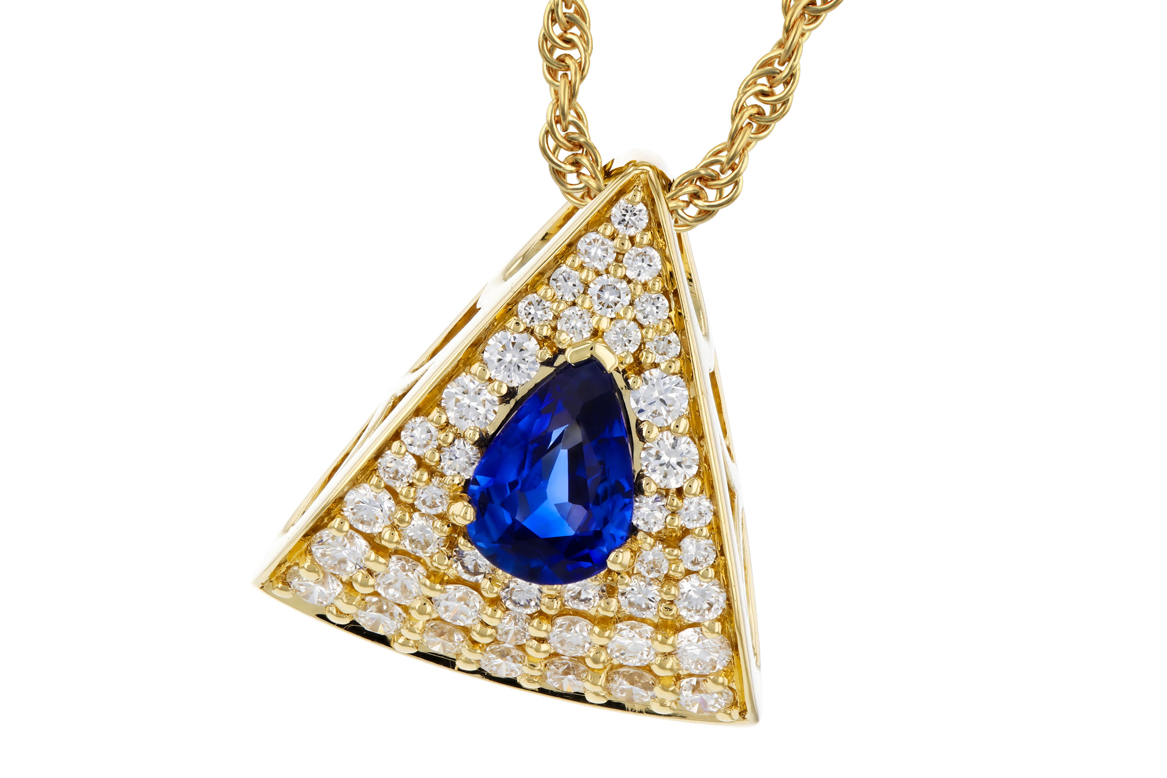 M275-65804: NECKLACE .51 SAPPHIRE .85 TGW (6x4MM SA)